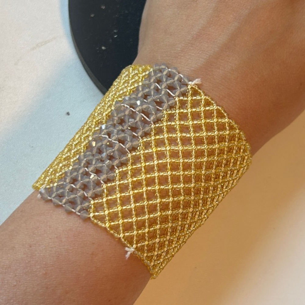 Yellow and Gray Stretch Bracelet